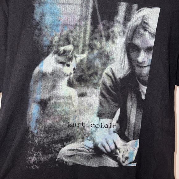 Vtg. Kurt Cobain 2014 The End Of Music Graphic T Shirt - Women’s Medium - Picture 2 of 4